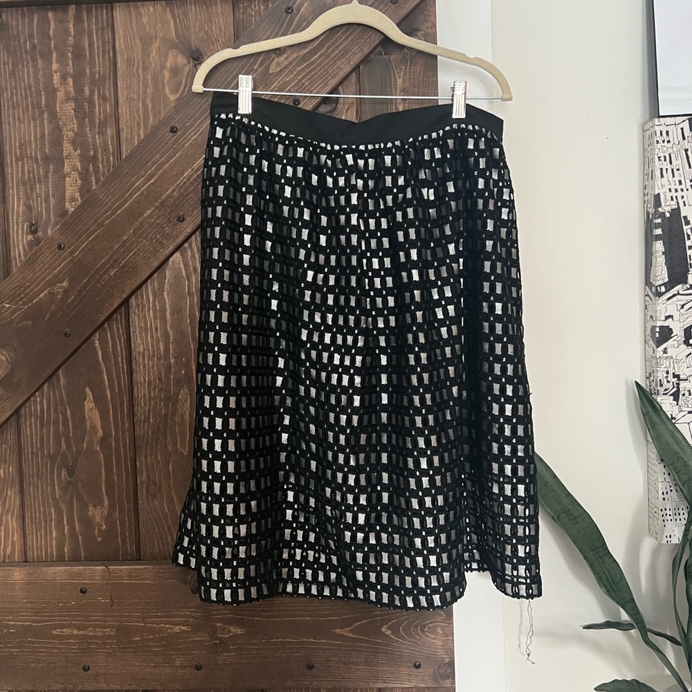 NWOT Black and Silver A Line Skirt- SZ XL